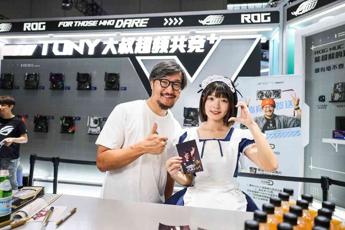 BW2025 华硕主板背置&超频双赛道大放异彩