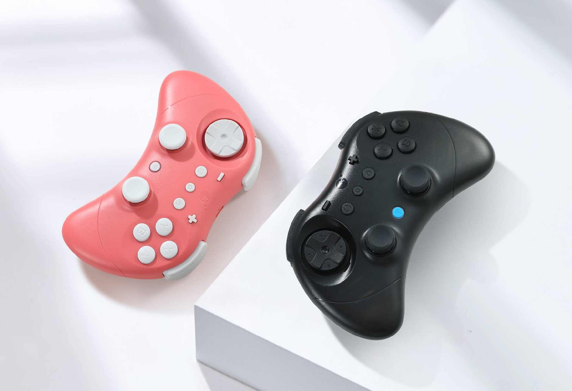 谷粒发布精灵2手柄：全球首款支持 Switch 2 唤醒功能