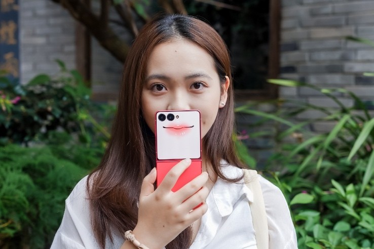 折叠科技碰撞古巷韵味 三星Galaxy Z系列用影像解锁成都新视界(图14)