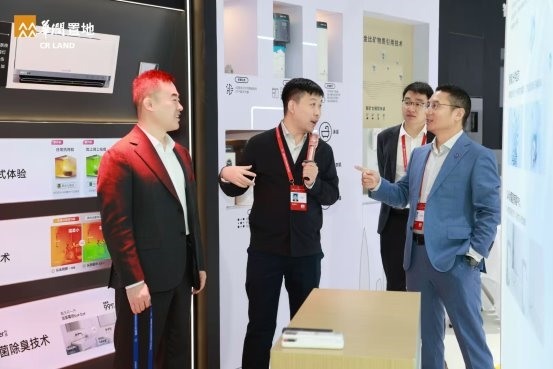 奥普智能科技携手华润置地亮相2025武汉智博会，共筑“好房子”新标杆(图7)